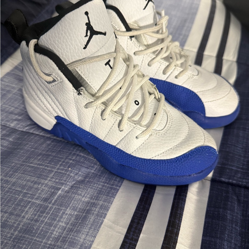 Jordan 12 Kid’s Sneakers